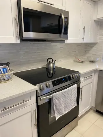 600 Egret Circle Delray Beach FL 33444