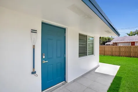 1850 SW 24th Street Fort Lauderdale FL 33315