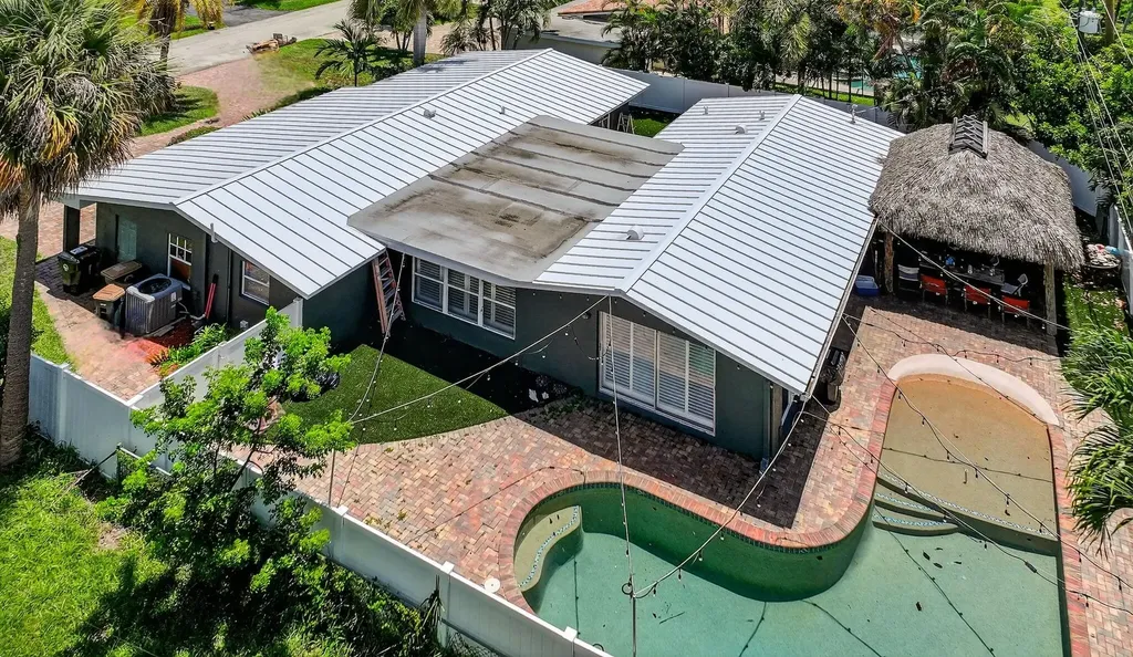 1960 NE 31st Street Lighthouse Point FL 33064