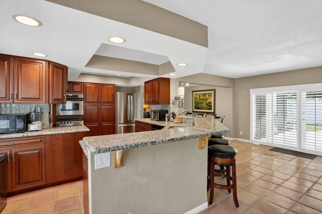 1960 NE 31st Street Lighthouse Point FL 33064