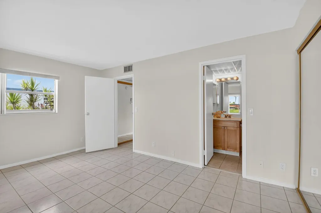 294 Tuscany F Lane Delray Beach FL 33446