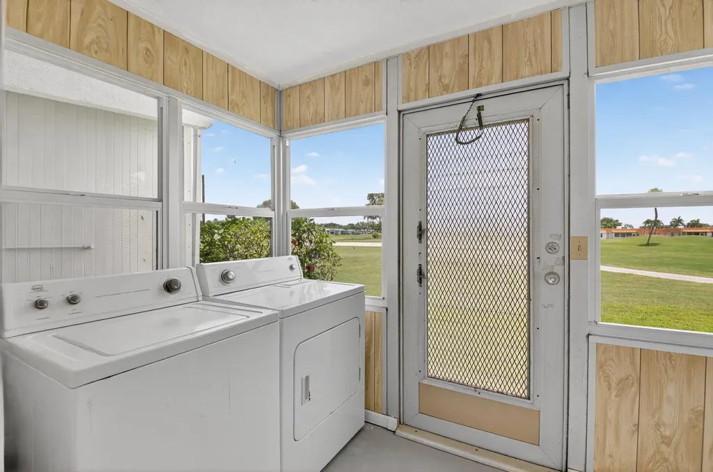 294 Tuscany F Lane Delray Beach FL 33446