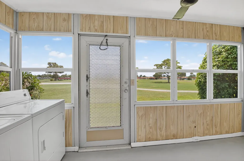 294 Tuscany F Lane Delray Beach FL 33446