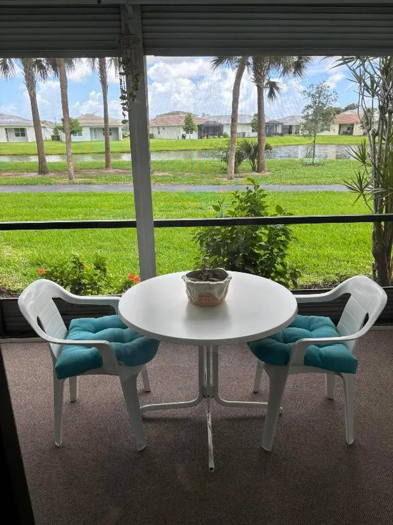 7260 Kinghurst Drive Delray Beach FL 33446