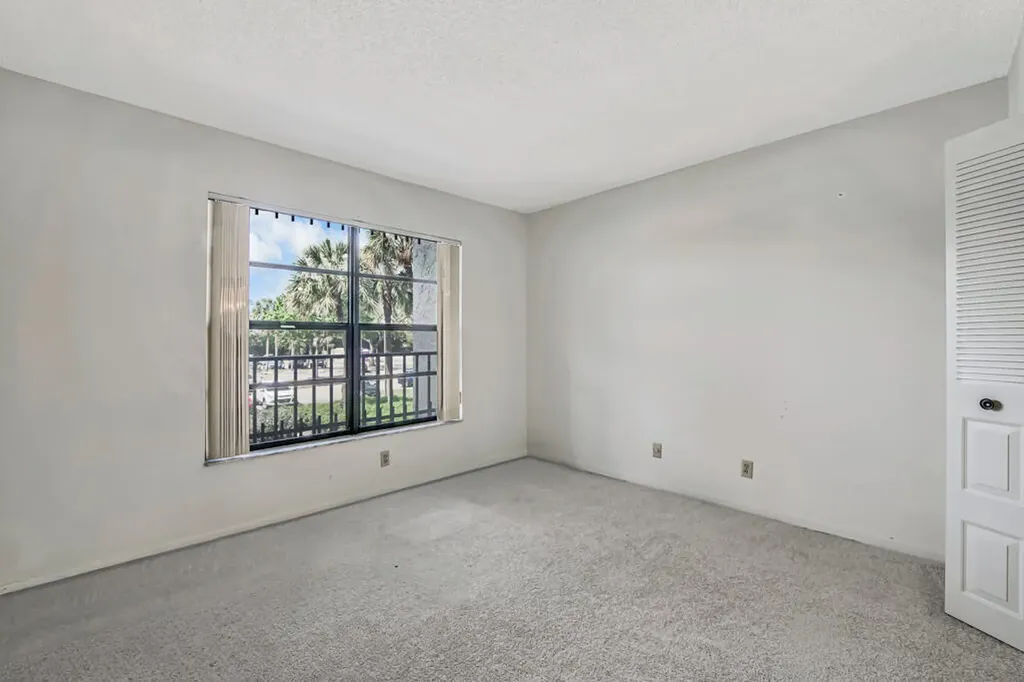 4640 Lucerne Lakes Boulevard Lake Worth FL 33467