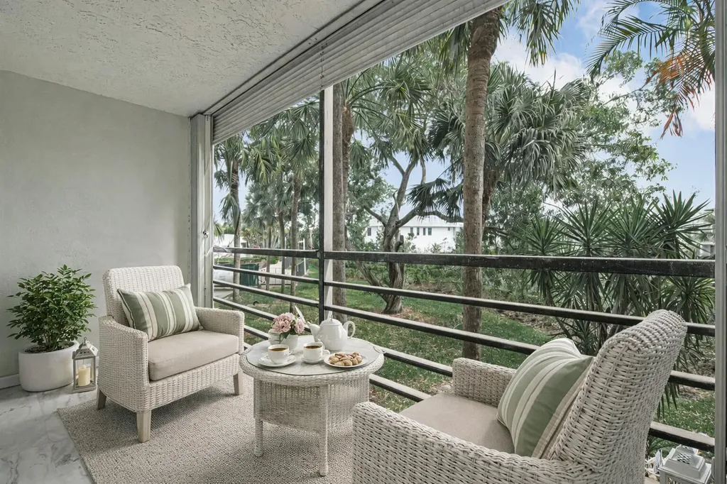4640 Lucerne Lakes Boulevard Lake Worth FL 33467