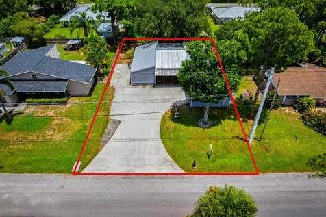 5900 Raintree Trail Fort Pierce FL 34982