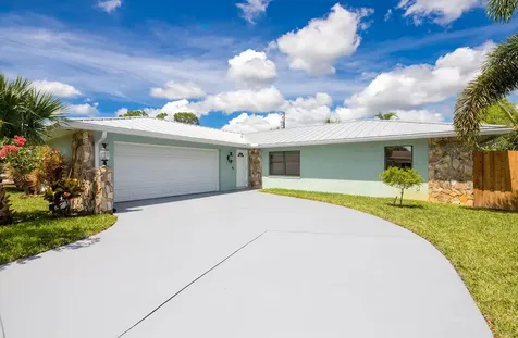 2402 SE Pinero Road Port St Lucie FL 34952