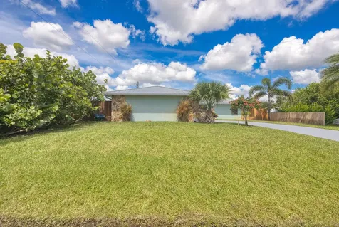 2402 SE Pinero Road Port St Lucie FL 34952