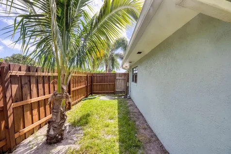 2402 SE Pinero Road Port St Lucie FL 34952