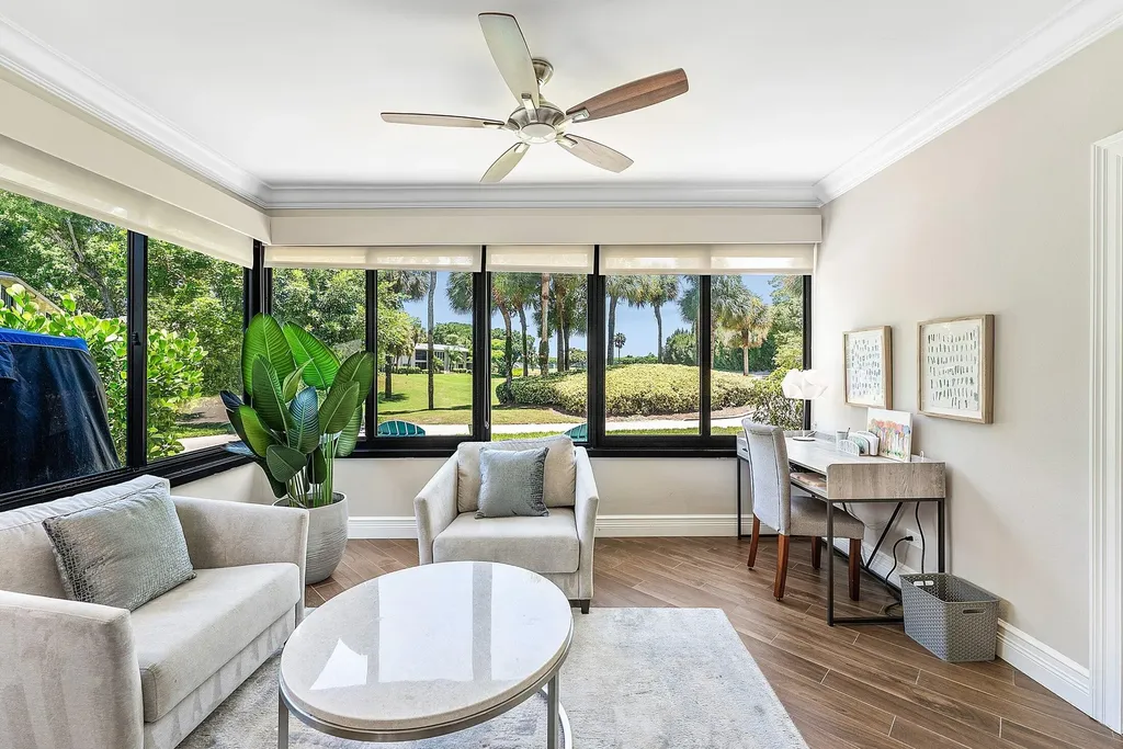 18 Westgate Lane Boynton Beach FL 33436