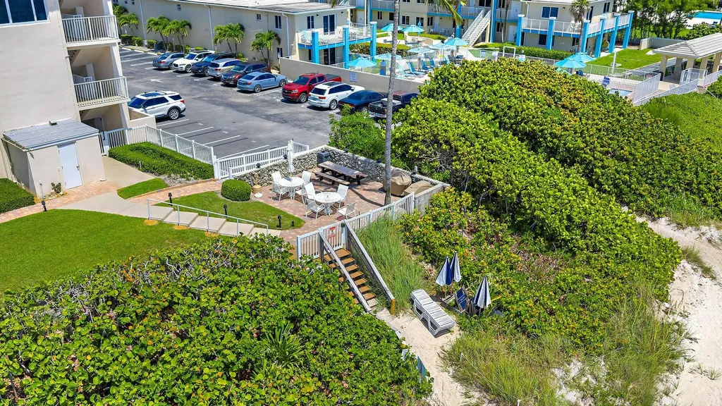 3851 N Ocean Boulevard Gulf Stream FL 33483