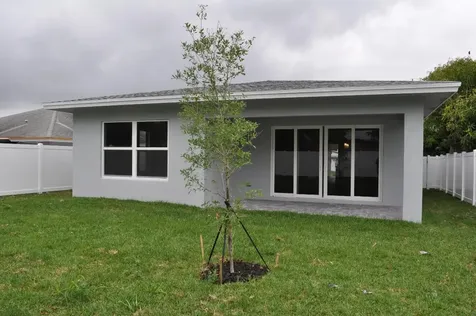 715 NW 1st Street Delray Beach FL 33444