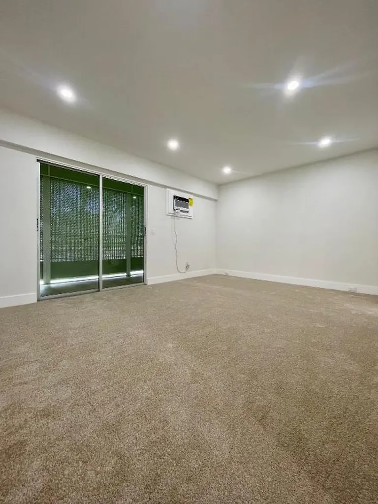 328 Brighton Boca Raton FL 33434