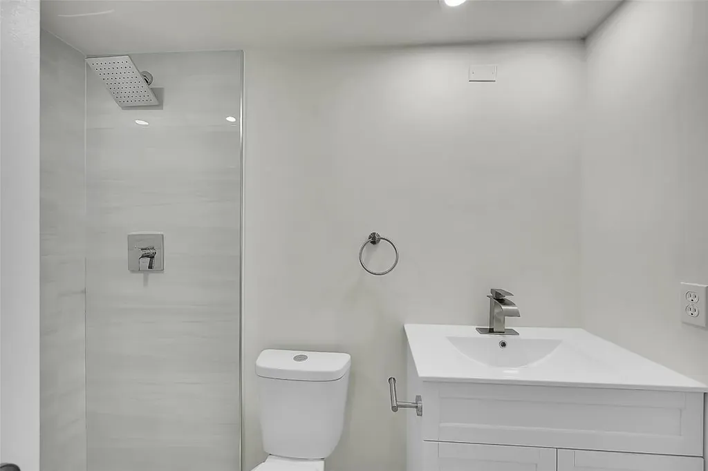 328 Brighton Boca Raton FL 33434