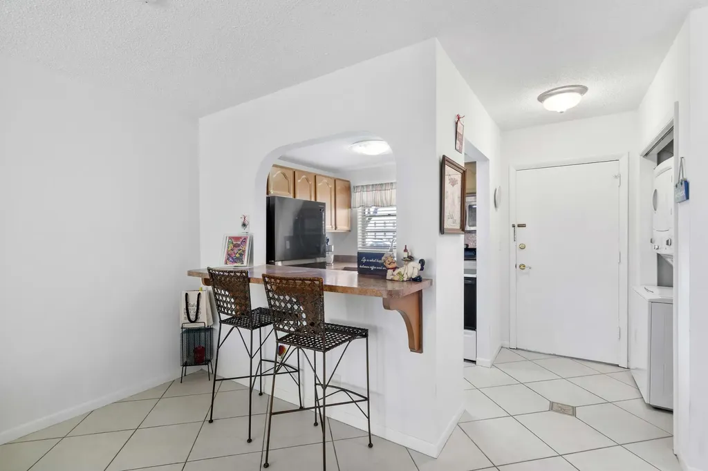 1115 Lake Terrace Boynton Beach FL 33426