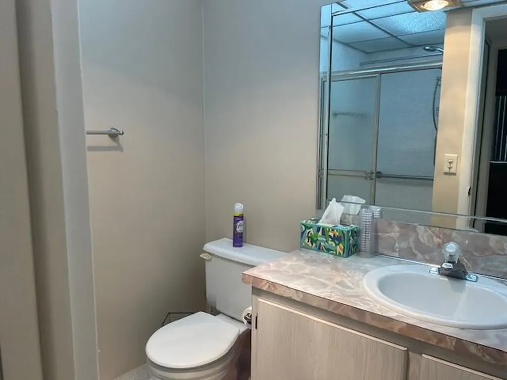 705 Normandy O Delray Beach FL 33484