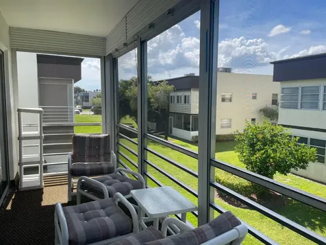 705 Normandy O Delray Beach FL 33484