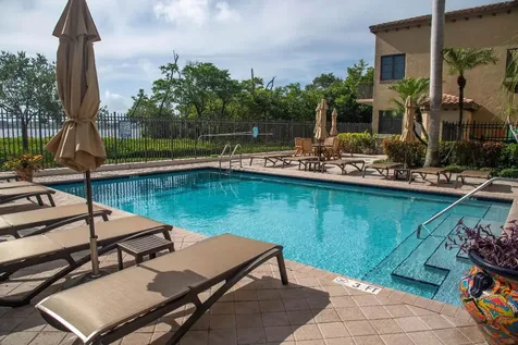 620 Via Villagio Hypoluxo FL 33462