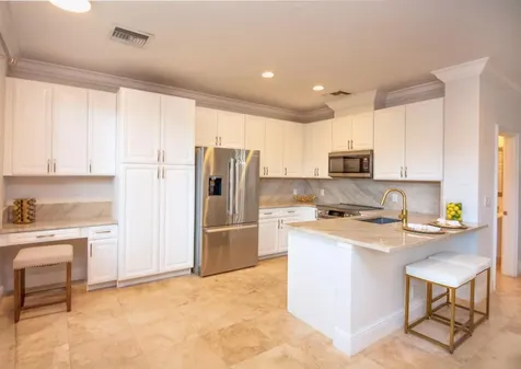 620 Via Villagio Hypoluxo FL 33462