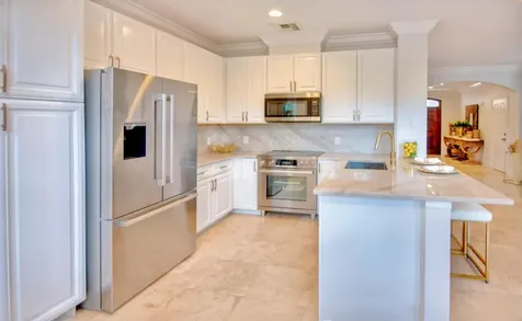 620 Via Villagio Hypoluxo FL 33462