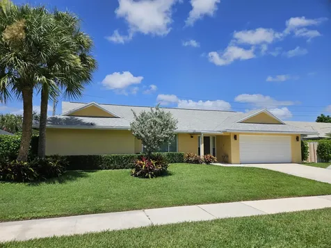 1877 Shower Tree Way Wellington FL 33414