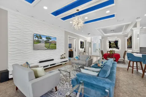 10685 La Strada West Palm Beach FL 33412