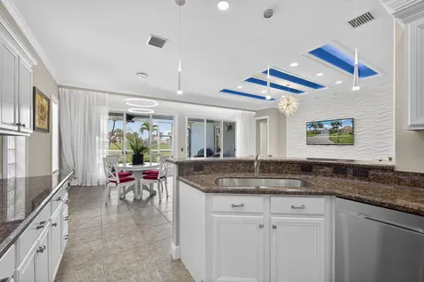 10685 La Strada West Palm Beach FL 33412