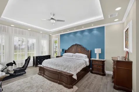 10685 La Strada West Palm Beach FL 33412