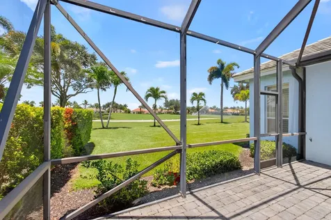 10685 La Strada West Palm Beach FL 33412