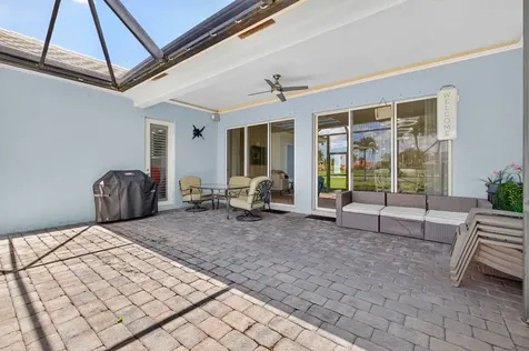 10685 La Strada West Palm Beach FL 33412