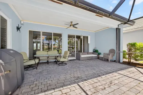 10685 La Strada West Palm Beach FL 33412