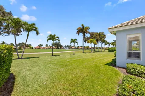 10685 La Strada West Palm Beach FL 33412