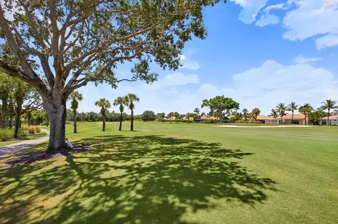 10685 La Strada West Palm Beach FL 33412