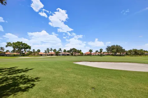 10685 La Strada West Palm Beach FL 33412