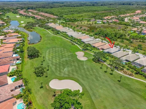 10685 La Strada West Palm Beach FL 33412