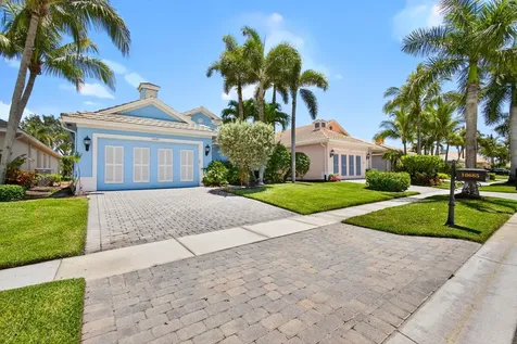10685 La Strada West Palm Beach FL 33412
