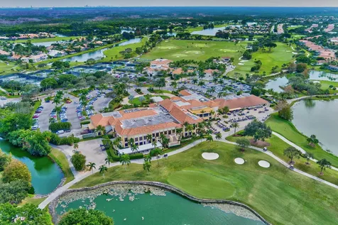 10685 La Strada West Palm Beach FL 33412