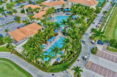 10685 La Strada West Palm Beach FL 33412