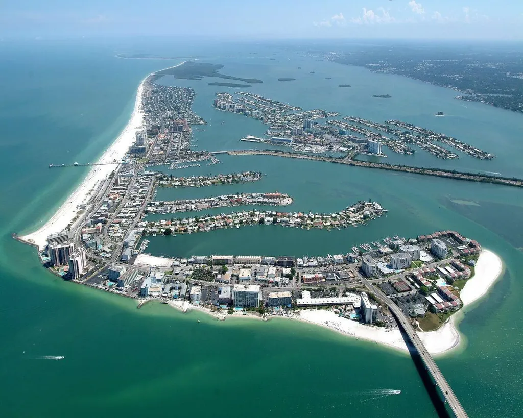 2348 Shelley Street Clearwater FL 33765
