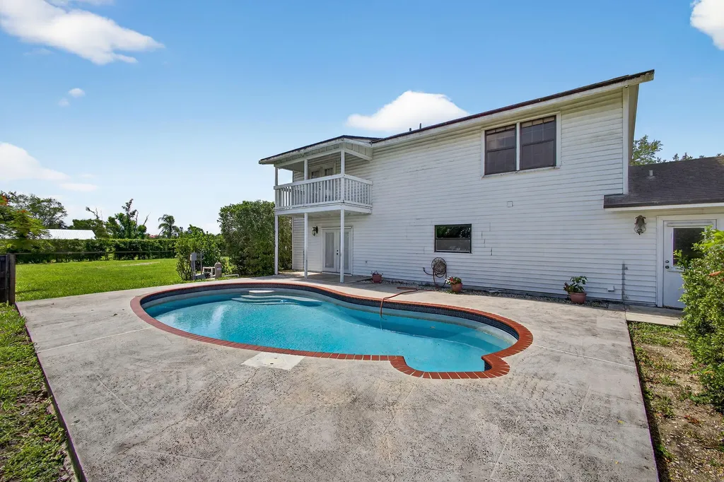 16229 Rustic Road Wellington FL 33470