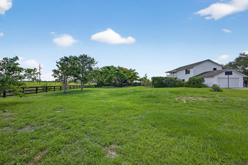 16229 Rustic Road Wellington FL 33470