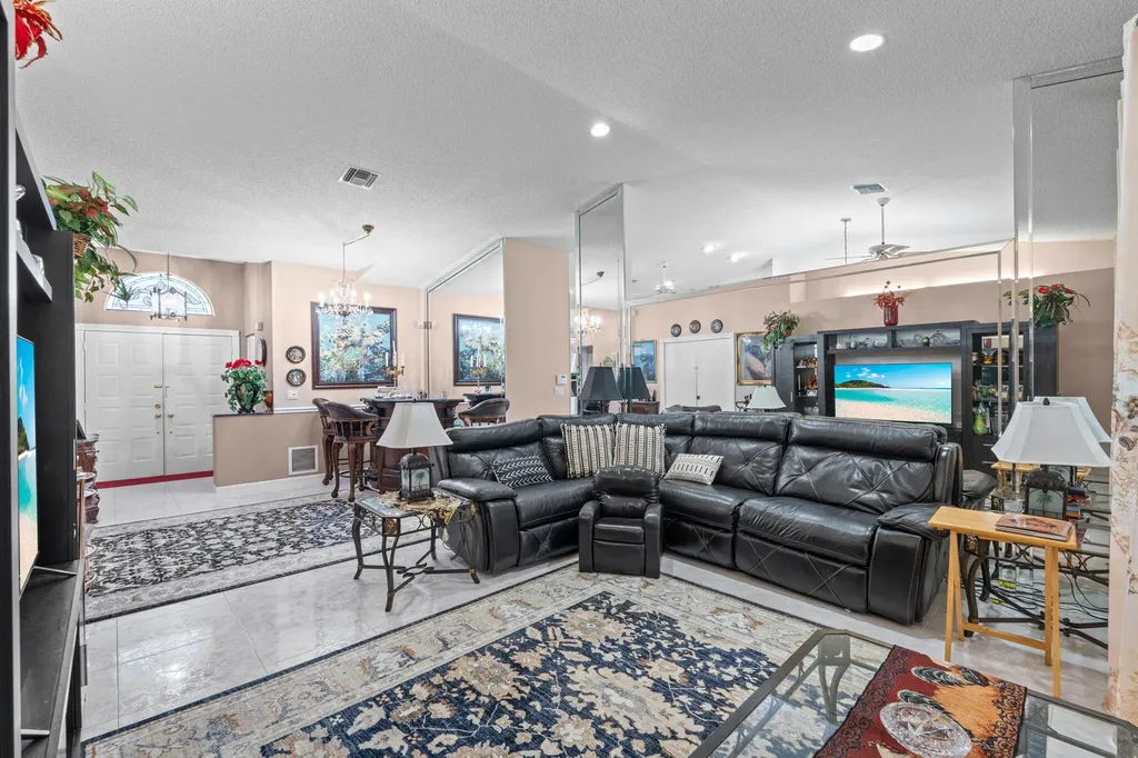 4520 Catamaran Circle Boynton Beach FL 33436