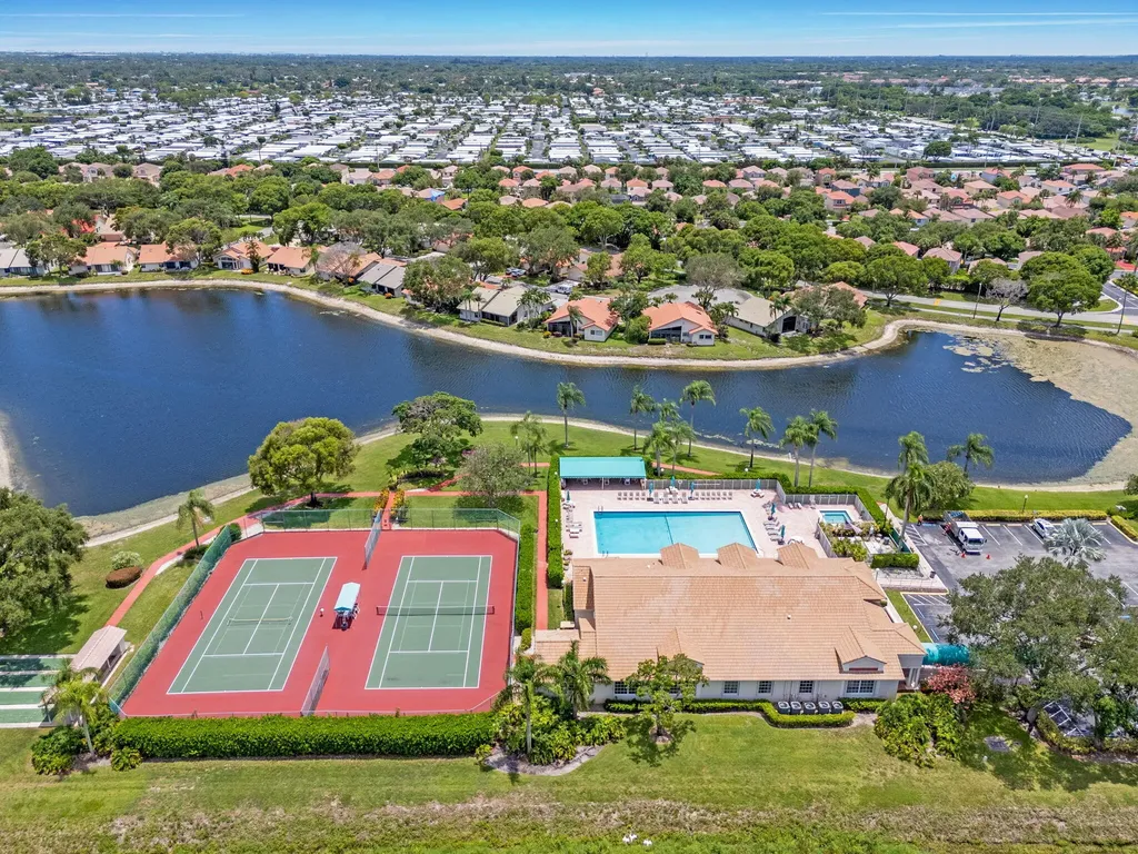 4520 Catamaran Circle Boynton Beach FL 33436