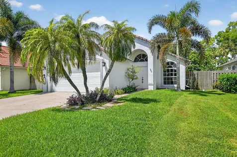 1891 Oak Berry Circle Wellington FL 33414
