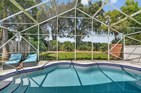 1891 Oak Berry Circle Wellington FL 33414