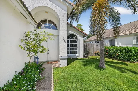 1891 Oak Berry Circle Wellington FL 33414