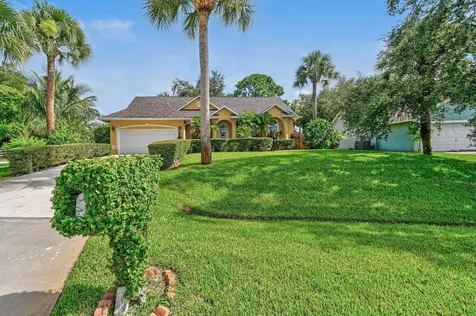 1791 SW Ruiz Terrace Port St Lucie FL 34953
