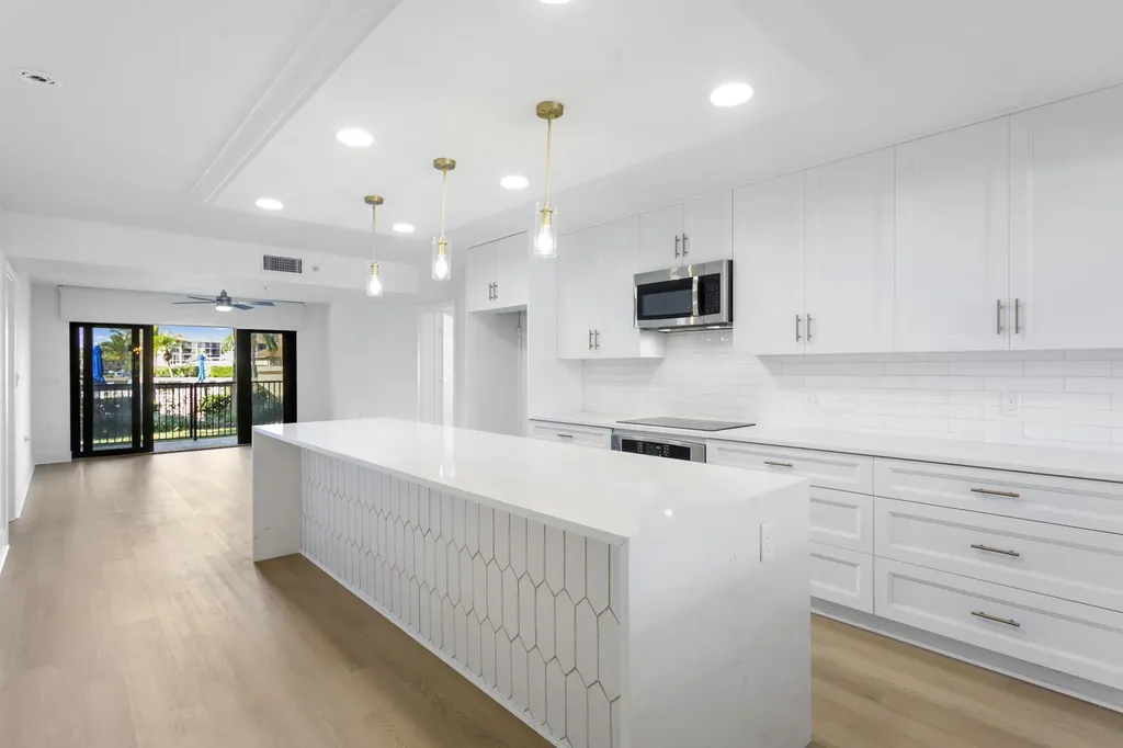 601 Seafarer Circle Jupiter FL 33477