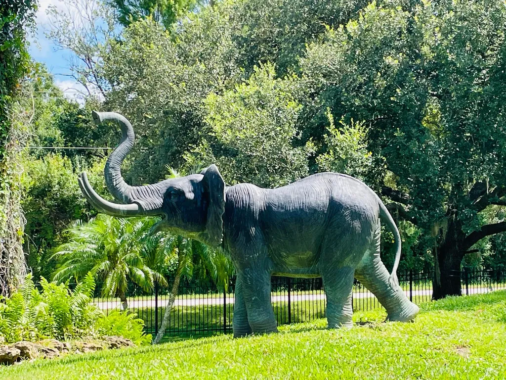 17190 Serengeti Circle Alva FL 33920